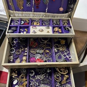 Vintage jewelry box with all the contents included.